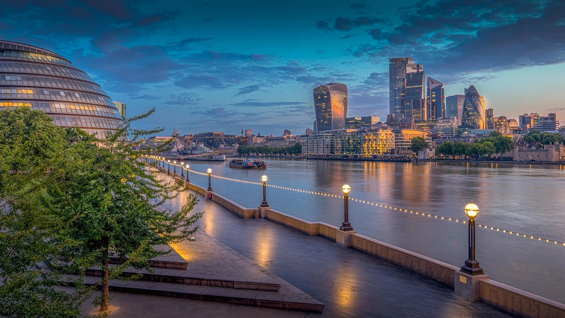 GLA Building by Thames at Sunset
